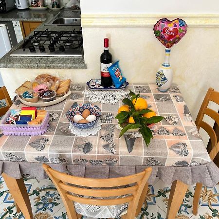 Casa Tutti Frutti Lägenhet Positano Exteriör bild