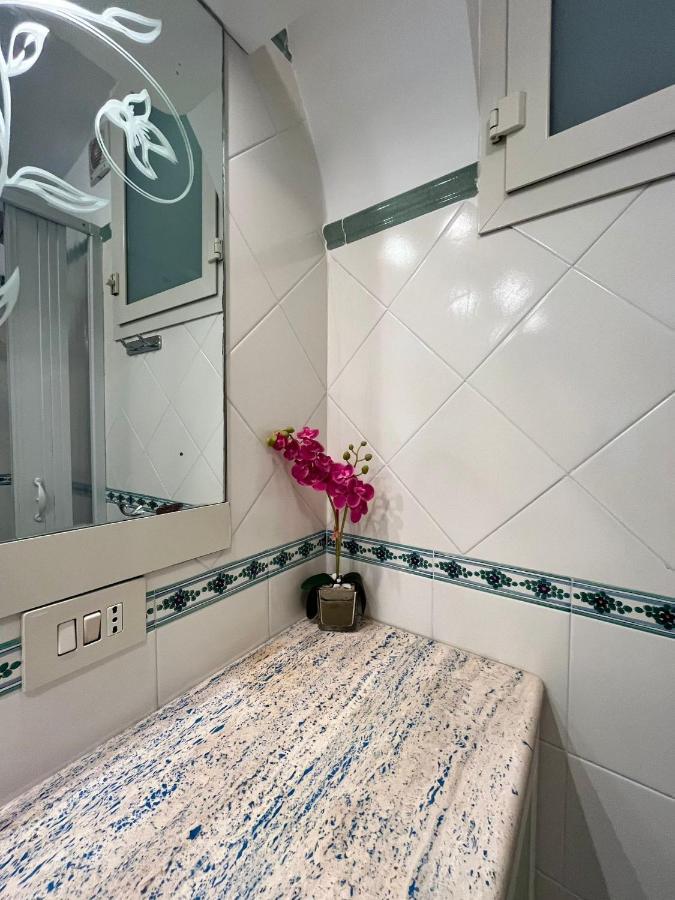 Casa Tutti Frutti Lägenhet Positano Exteriör bild