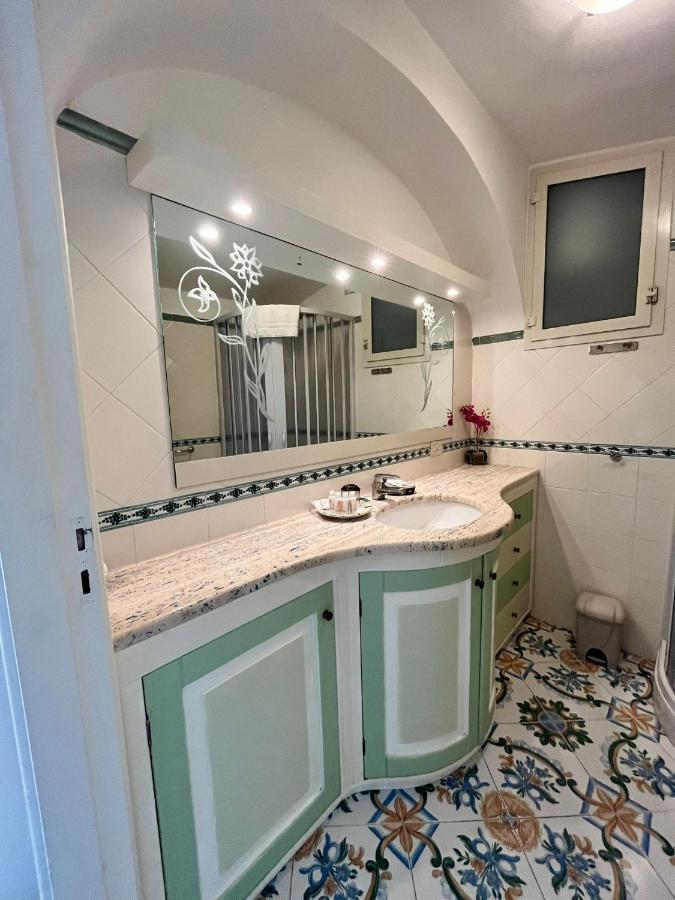 Casa Tutti Frutti Lägenhet Positano Exteriör bild